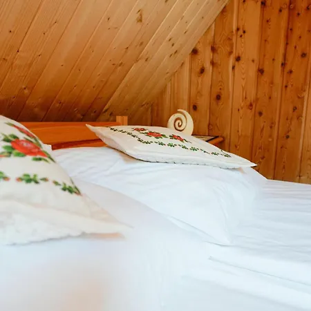 Goralski Polaniorka Chalet *